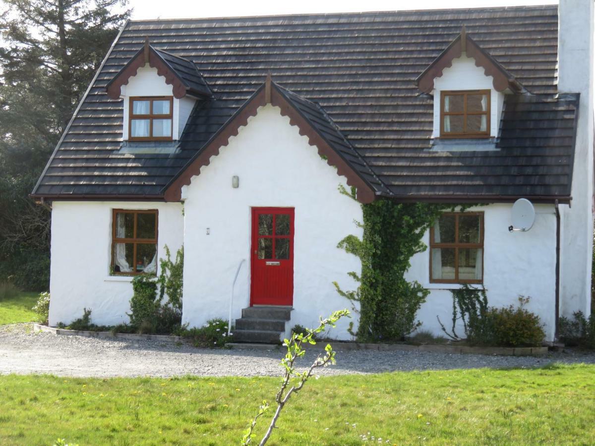 Heatherhill Farm Cottage In Letterfrack Beside Connemara National Park ภายนอก รูปภาพ