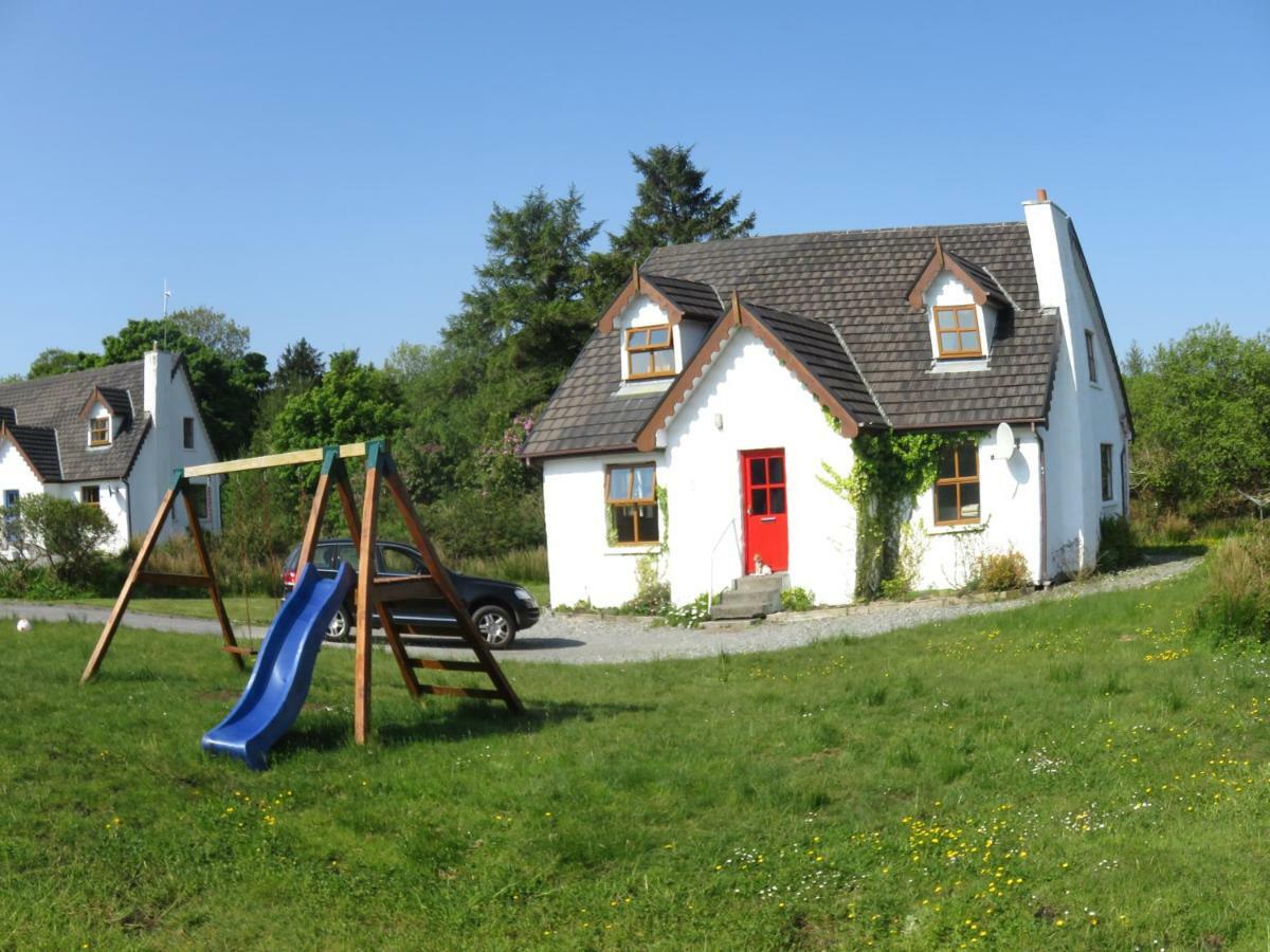 Heatherhill Farm Cottage In Letterfrack Beside Connemara National Park ภายนอก รูปภาพ